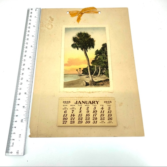 SOLD 1935 Calendar EG. Barnhill Hand-Colored Beach - Picture 6 of 13